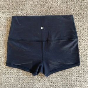 Lululemon 2" Align shorts